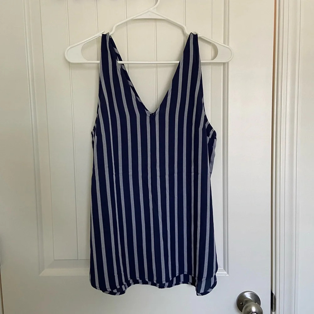 EUC | Old Navy women’s striped tank blouse — small